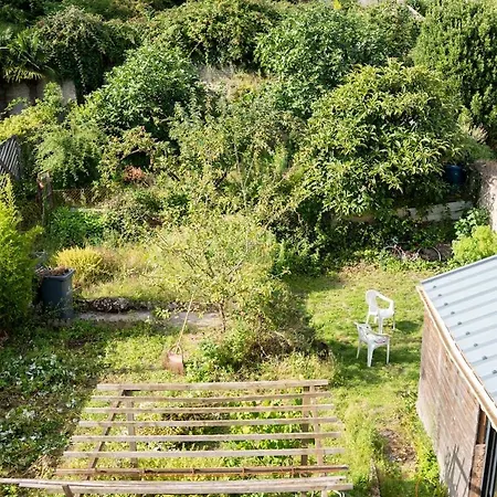 Maison De Avec Jardin דירה קאין