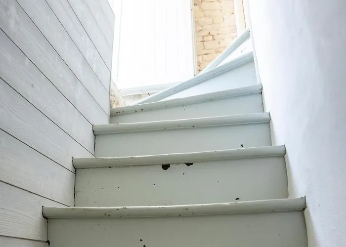 Maison De Avec Jardin アパート カーン