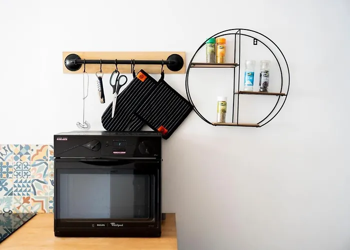 Maison De Avec Jardin * カーン